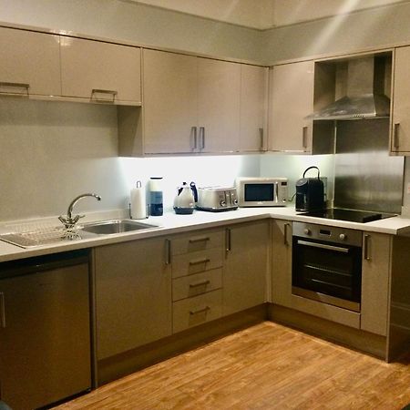 Stylish Flat In Yeovil Somerset Eksteriør billede