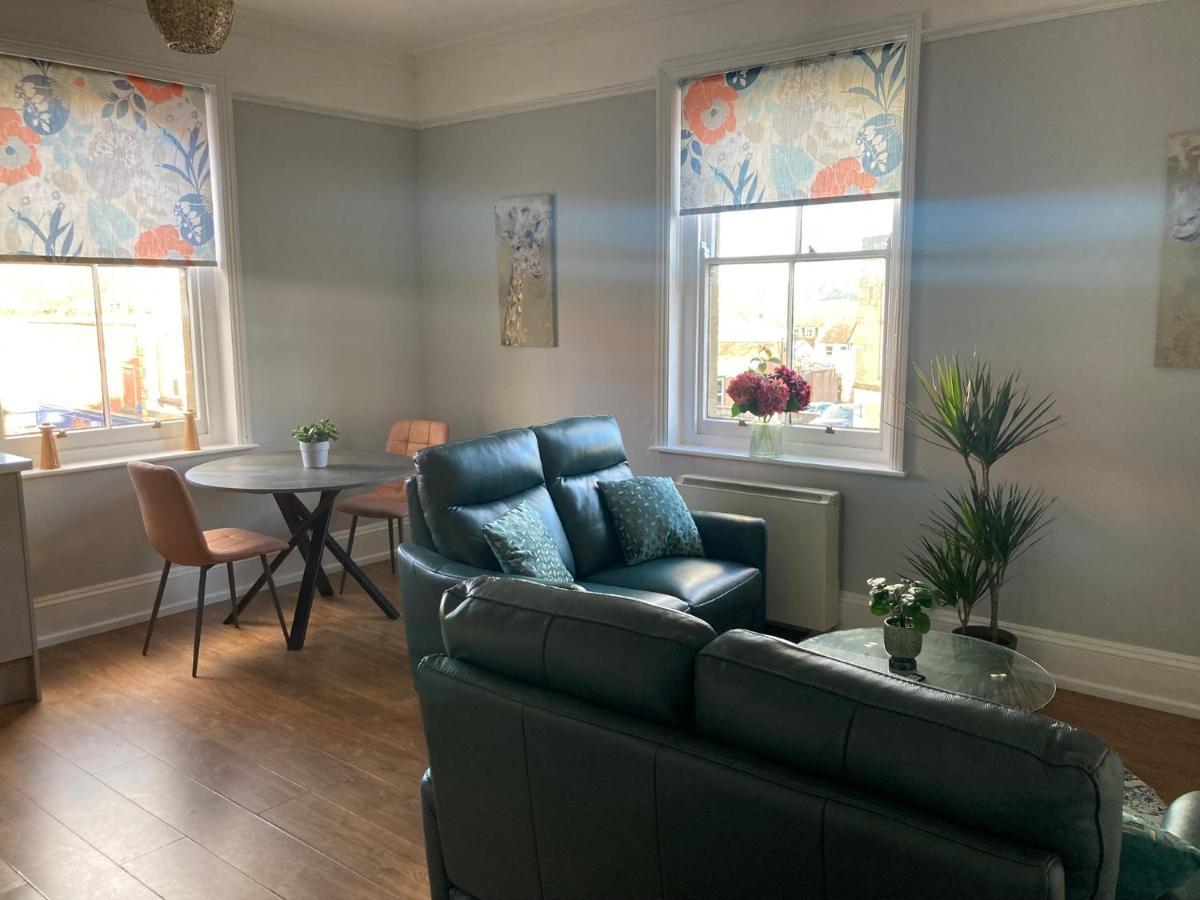 Stylish Flat In Yeovil Somerset Eksteriør billede