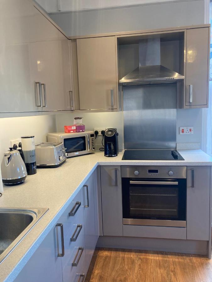 Stylish Flat In Yeovil Somerset Eksteriør billede